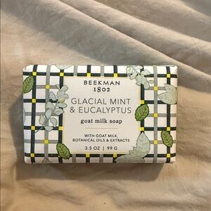 NEW! Beekman 1802 Glacial Mint & Eucalyptus Goat Milk Soap Botanical Oils 3.5oz